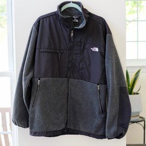 The North Face Men’s Black Denali Fleece Jacket XL